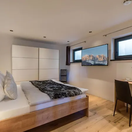 Apartment Chaleo